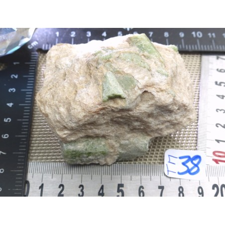 Tremolite en pierre brute 316gr Afghanistan