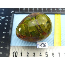 Oeuf Opale Verte Pistache Madagascar 145g 45mm diamètre 58mm long