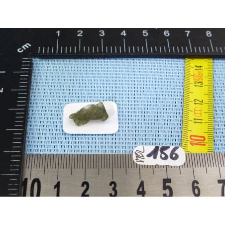 Moldavite en Pierre Brute 0gr57 Q Extra